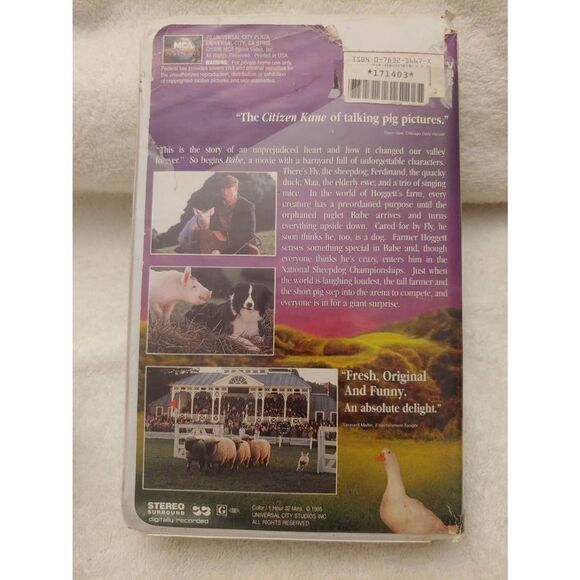 Universal Studios BABE (VHS, 1995) - Picture 4 of 8